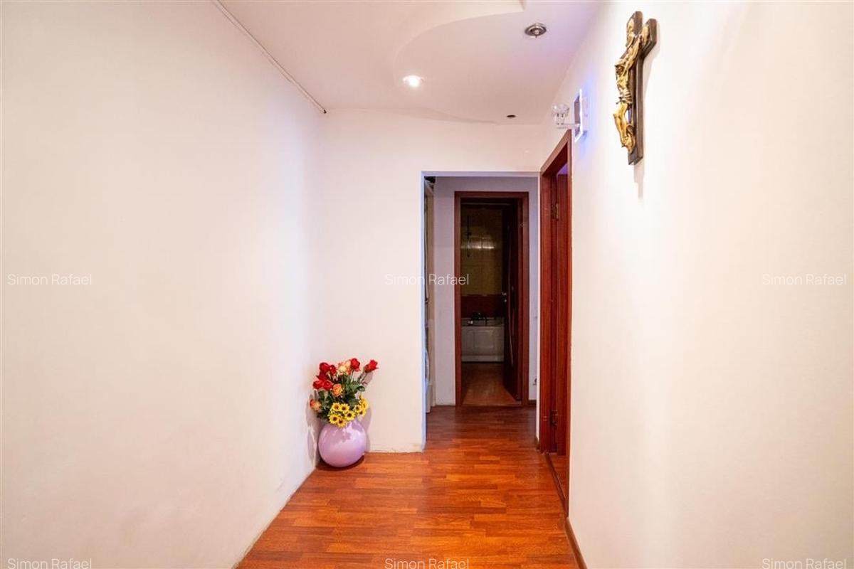 Apartament 3 camere decomandat Rogerius - 5