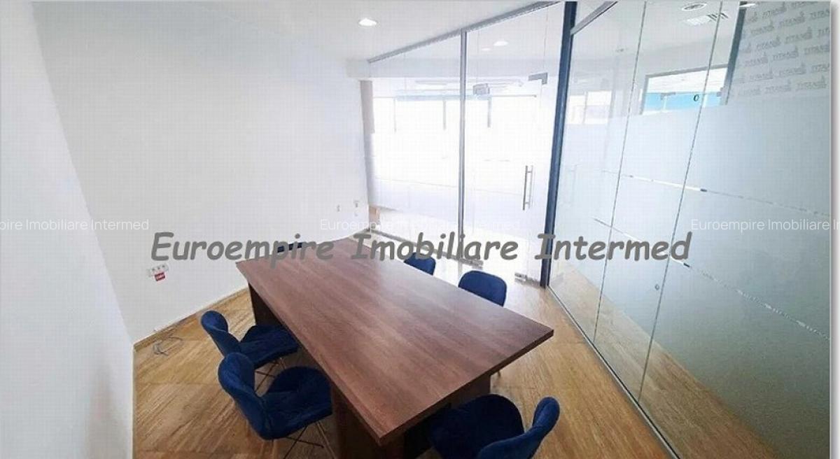 De inchiriat spatiu comercial zona GARA - 2