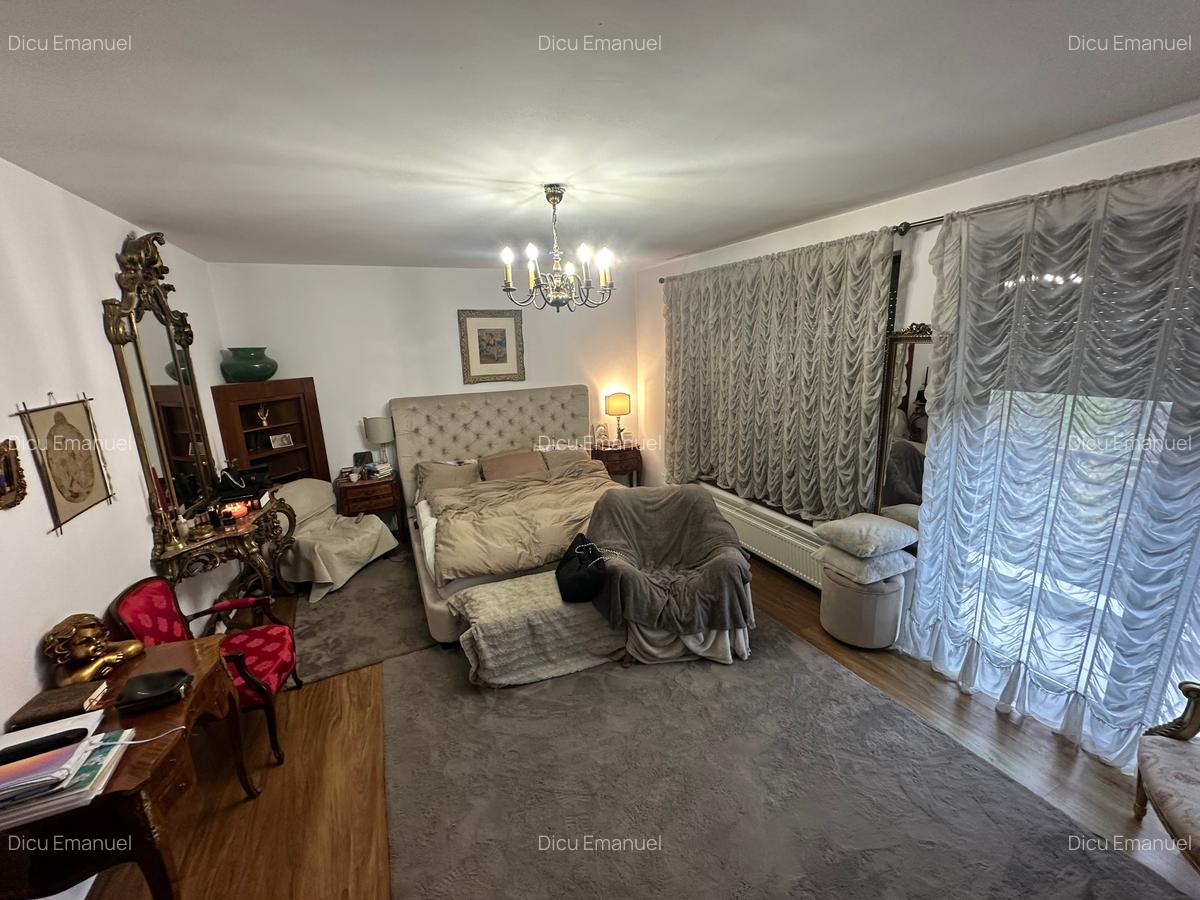 Pipera  Pod - Vila tip Duplex în complex   - 4 camere -garaj-curte+mansarda - 6