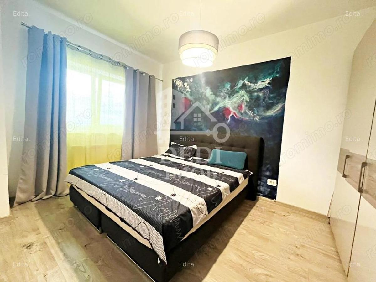 Apartament cu 3 camere de vanzare Luceafaul, Oradea - 4