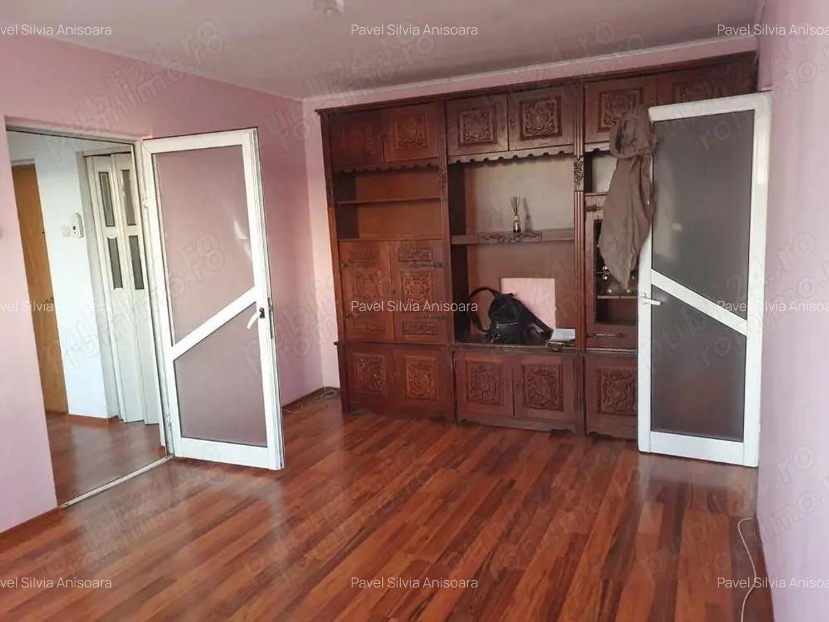 Apartament 2 camere, semidecomandat, Tiglina 1 - 3