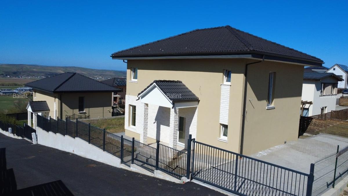 Teren cu autorizatie de constructie in Dezmir - 8