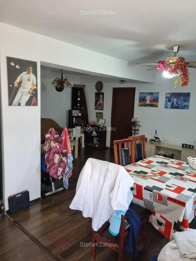 Casa Moderna: Poten?ial de Mansardare ?i Teren Generos pentru Gradina! - 11