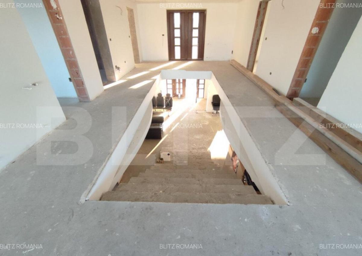 Casa individuala semifinisata, 2000mp teren, zona centrala R - 5