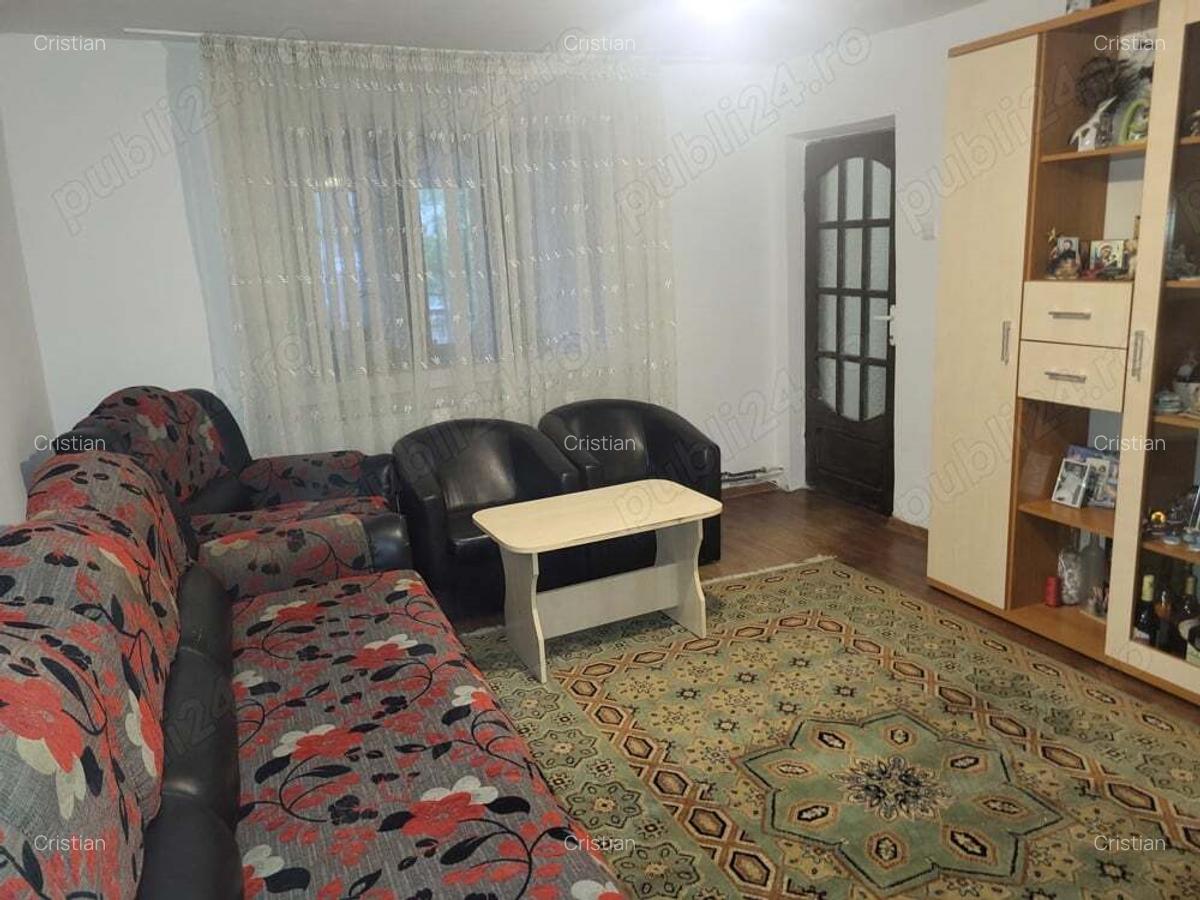 Casa strada Raului - 5