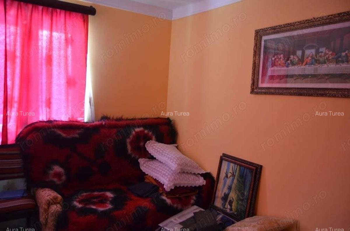 Casa de locuit situata in Comarnic - 6