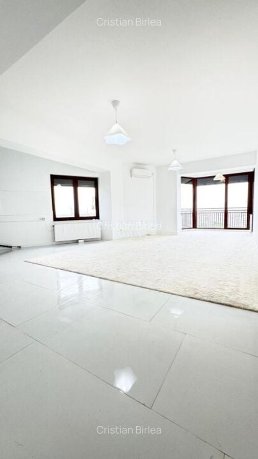 Mall Vitan - Vanzare apartament 2 camere in Bloc NOU ! - 3