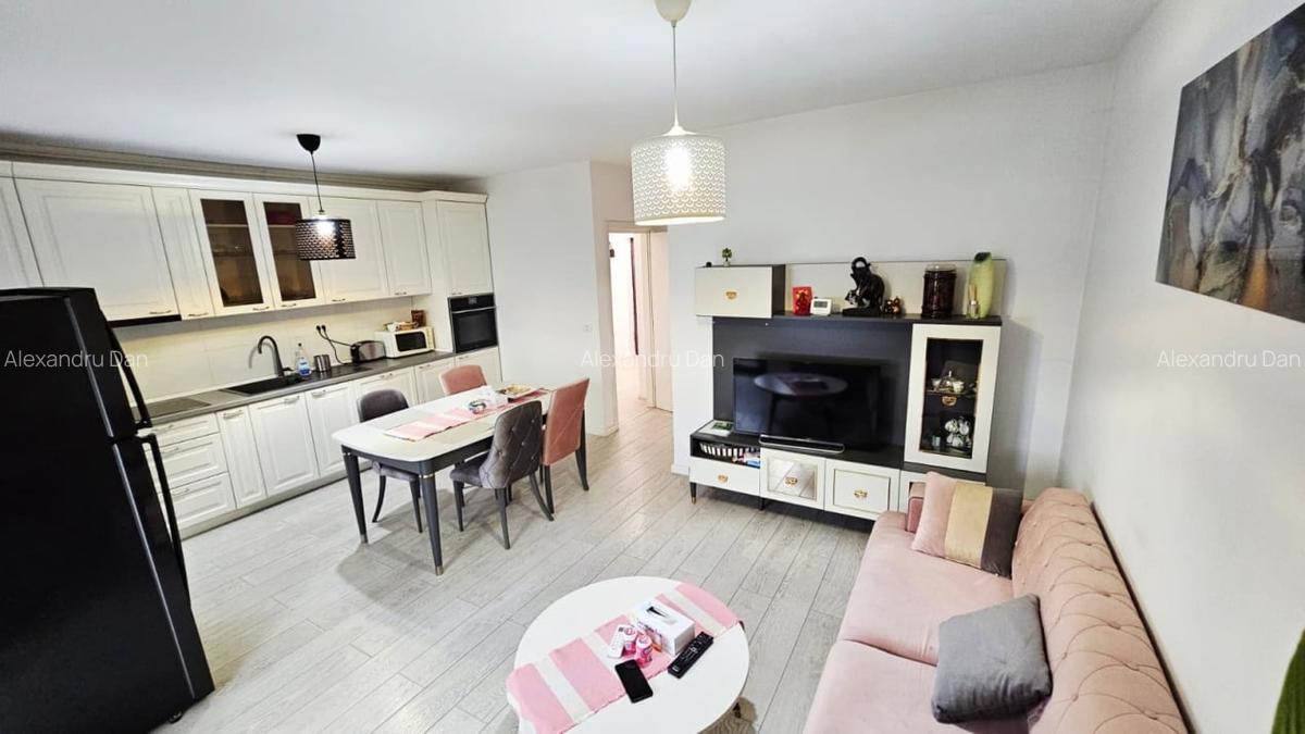 Apartament modern cu 4 camere, decomandat, in zona Piata Presei Libere - 1