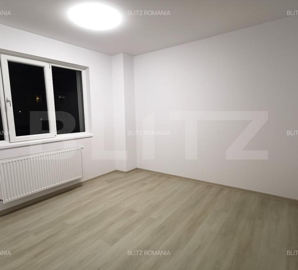 Apartament 2 camere ,loc de parcare + boxa , zona 9 mai - 3