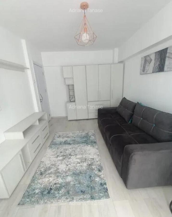 Garsoniera 30 mp, etaj intermediar, situata in Centrul Civic - 1 Garsoniera 30 mp, etaj intermediar, situata in Centrul Civic - 1