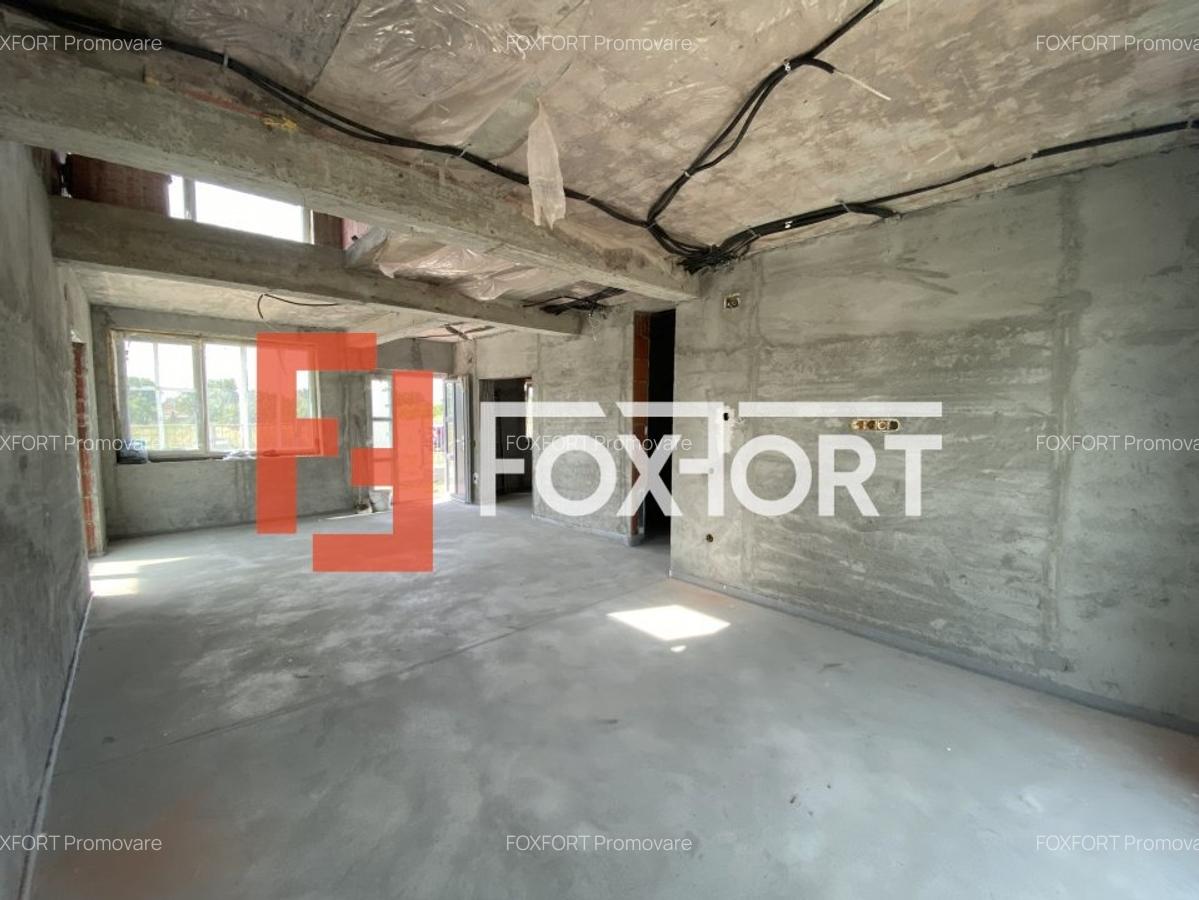 Casa tip triplex, cu 4 camere, de vanzare in Sanandrei. - 4