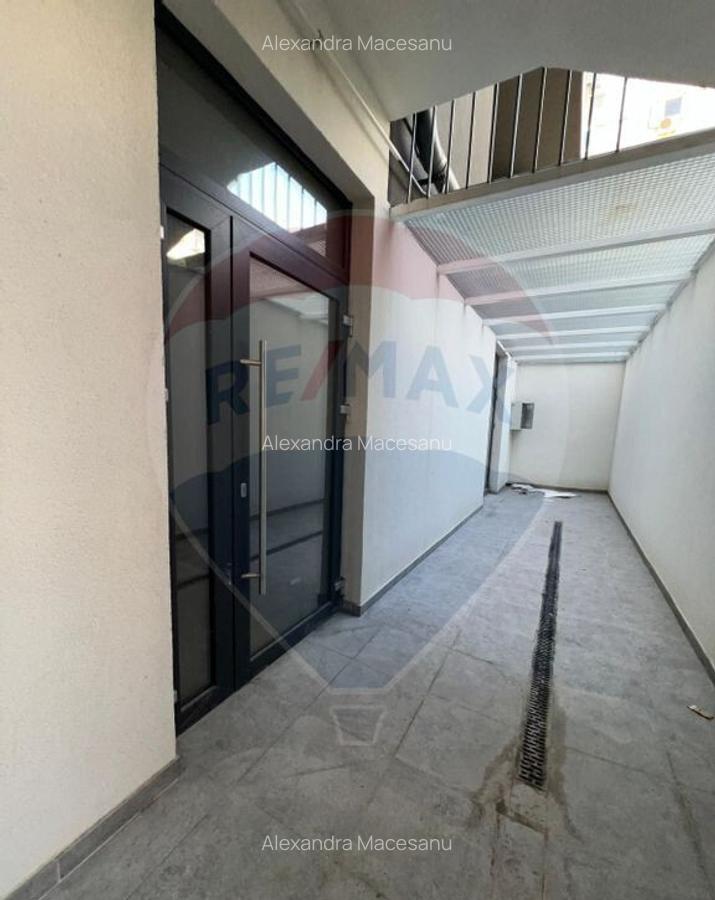 Spa?iu comercial de 615mp de inchiriat in zona Central - 16