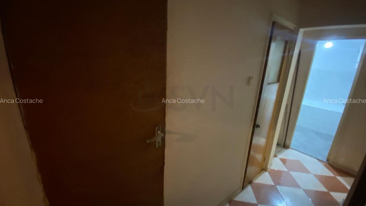 Apartament cu 3 camere decomandat în Crângași - 9