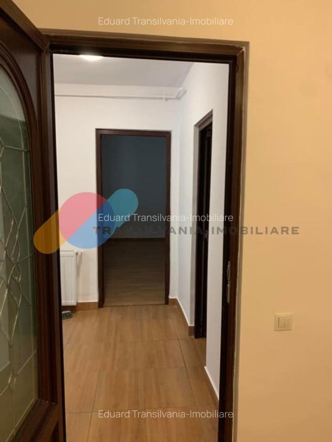 Apartament de 65 mp utili, zona Centrala (pretabil si pentru birou) - 8 Apartament de 65 mp utili, zona Centrala (pretabil si pentru birou) - 8