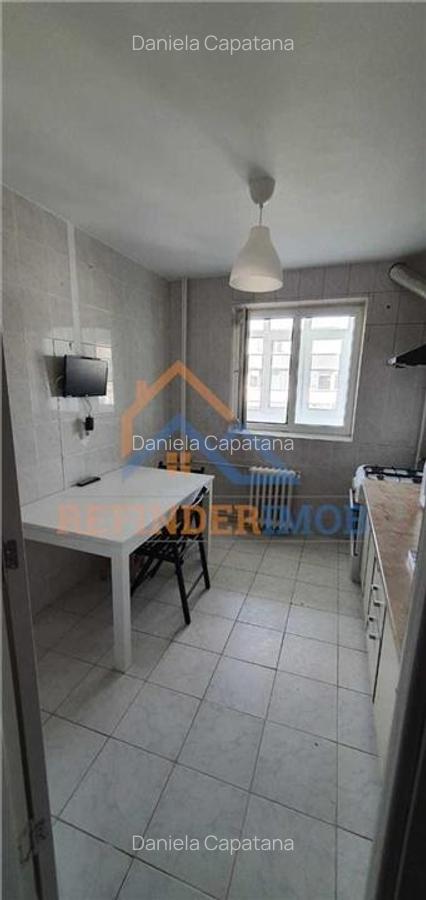 Apartament cu 3 camere decomandat în Giulești - 1