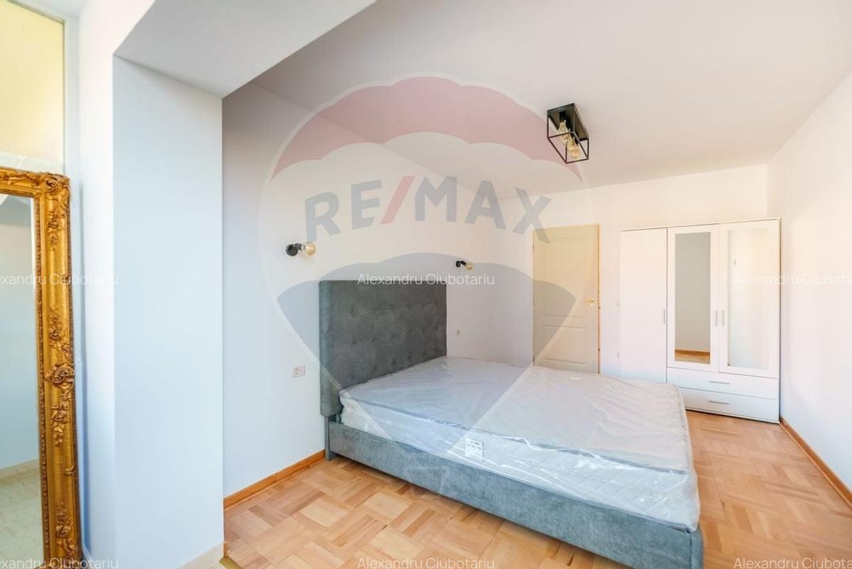 Apartament de inchiriat cu 3 camere - zona ultracentrala - 5