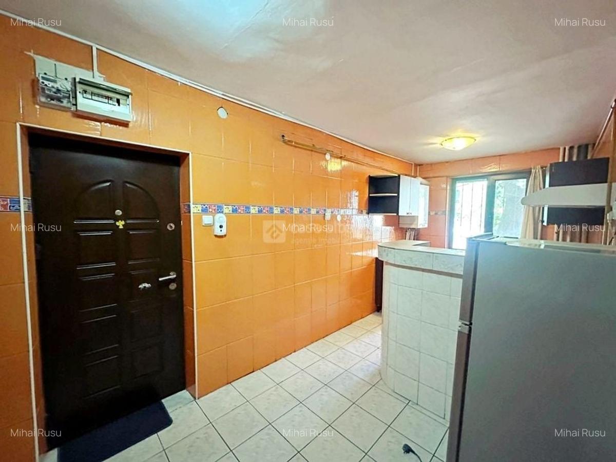 Tatarasi, 4 camere spatios, parter, disponibil imediat - 12