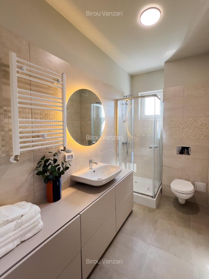 Apartament cu 3 camere decomandat în Ghencea - 2