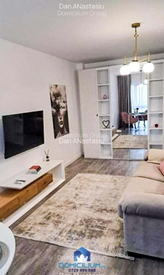 1 Mai Expozitiei Romexpo First Rent Bl NOU Modern - 2