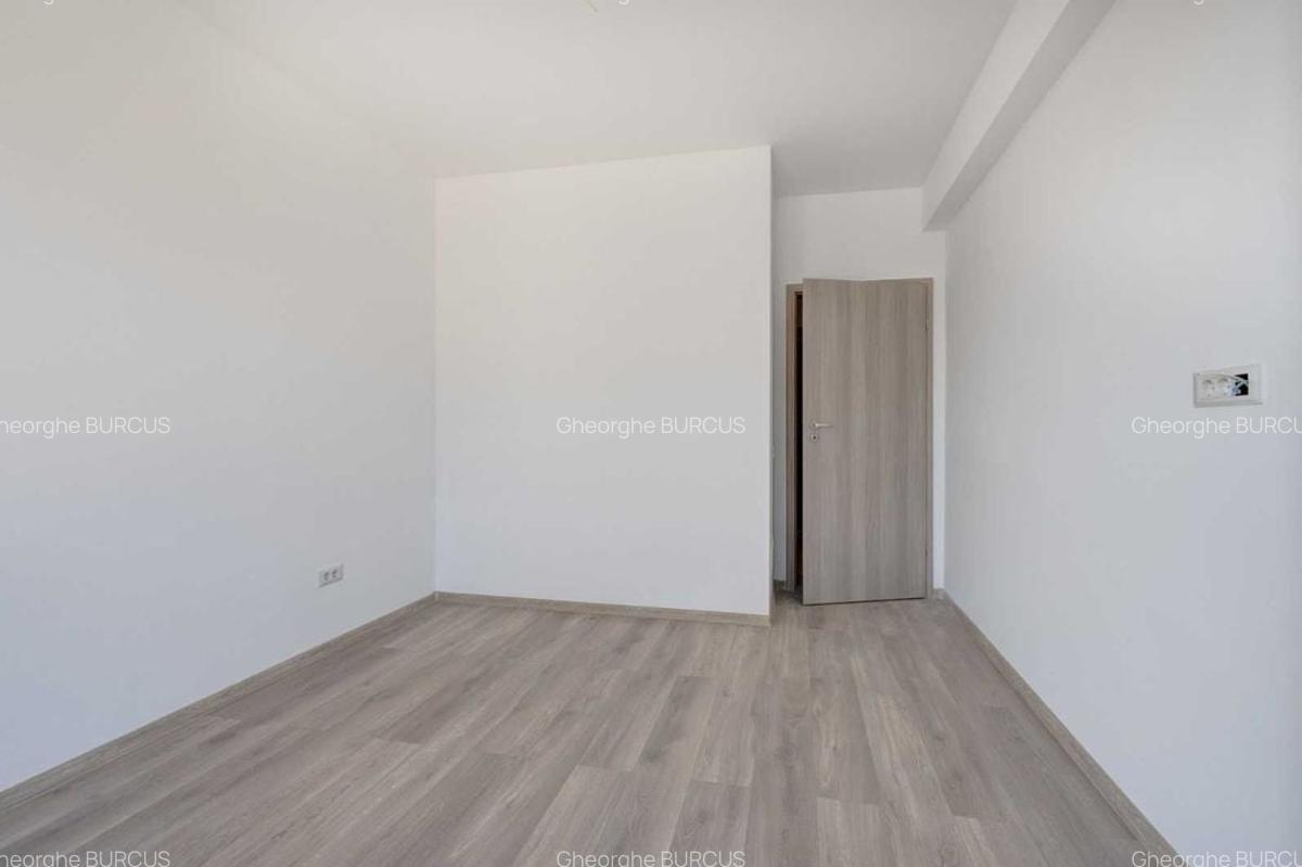 Casa cu 3 camere,prima inchiriere,zona Cartierul Latin - 8