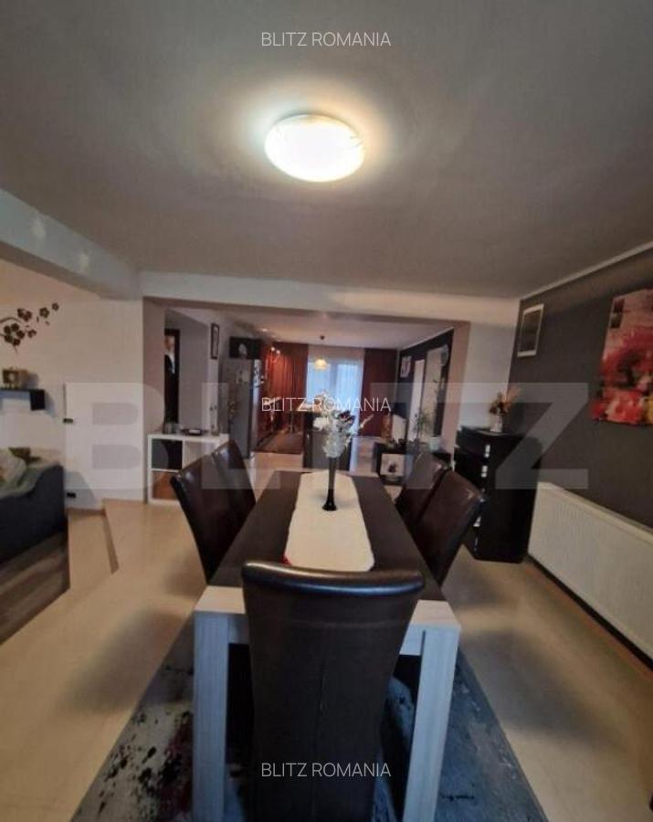 Casa de vanzare Podul Olt, zona centrala deosebita - 3