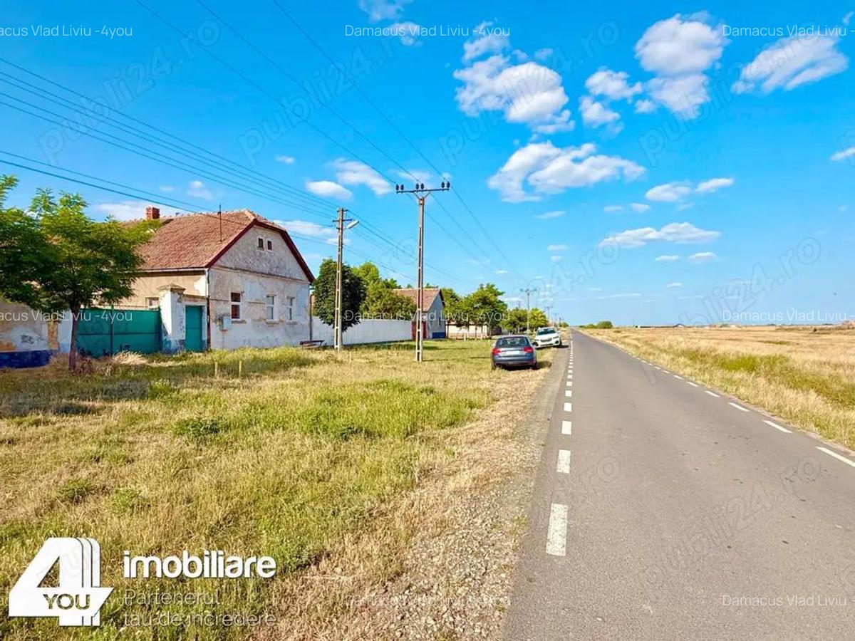 Proprietate in Graniceri, formata din casa + teren intravilan 2880 mp - 2