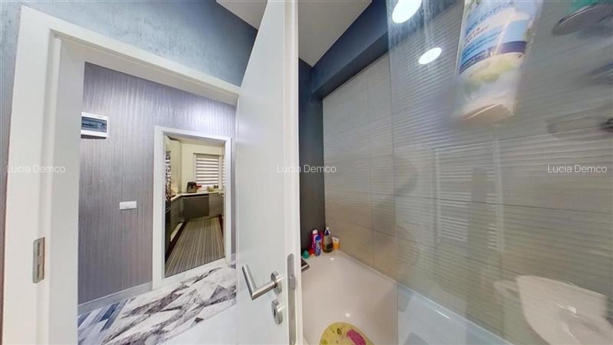 TUR 3D! Decomandat, mobilat, accesorizat, balcon,spatii depozitare,loc parcare, - 11