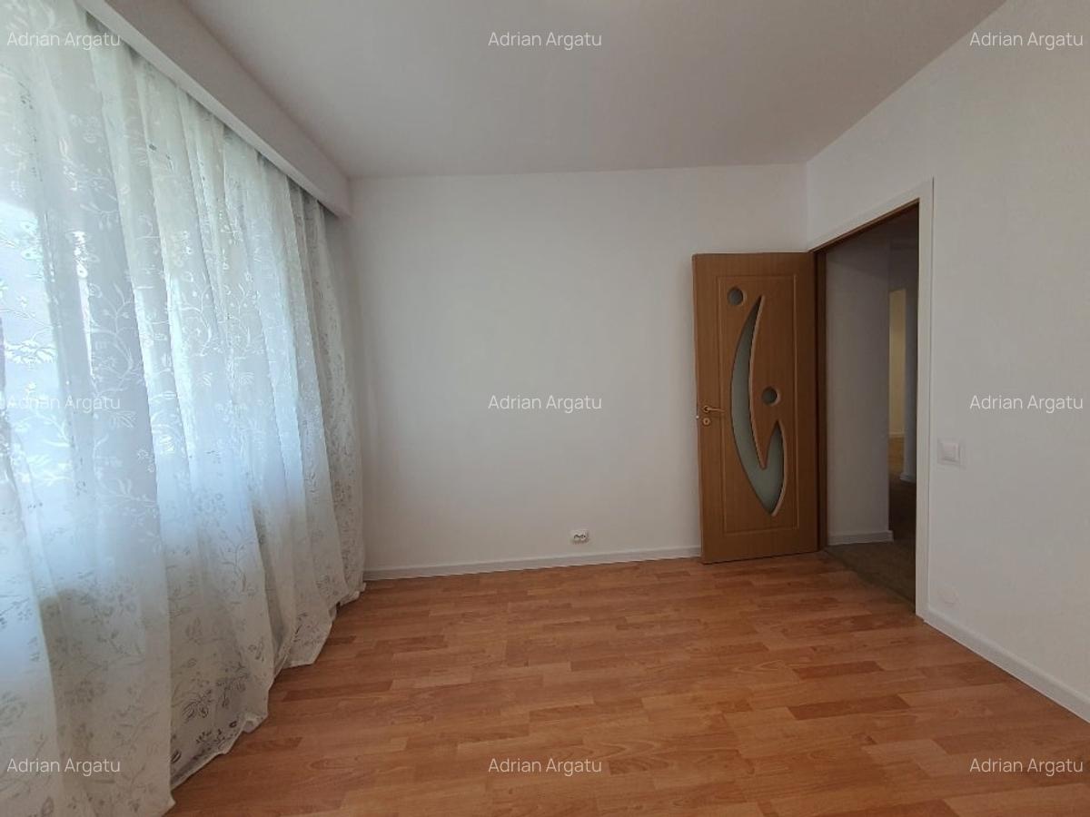 Apartament 3 camere (Prelungirea Ferentari 52-60, Vadul Nou) - PROPRIETAR - 11