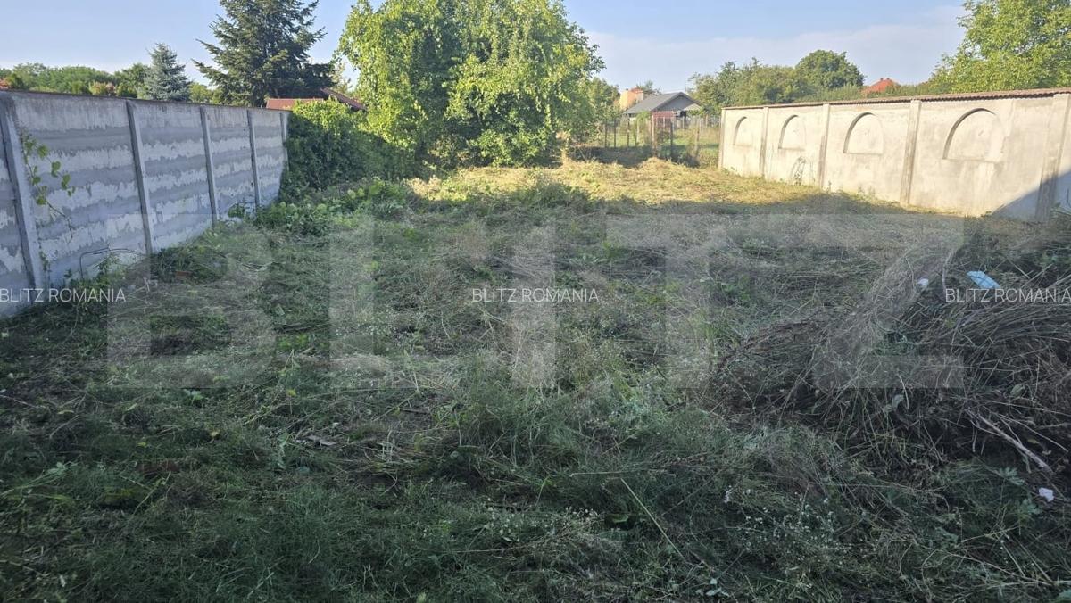 Casa cu 4 camere, 223 mp, 1330 mp teren - 10