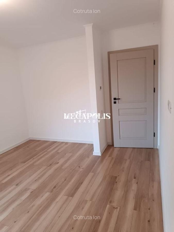 Vanzare Casa pe Parter  4 Camere  Brașov în Cartierul izvor - 8