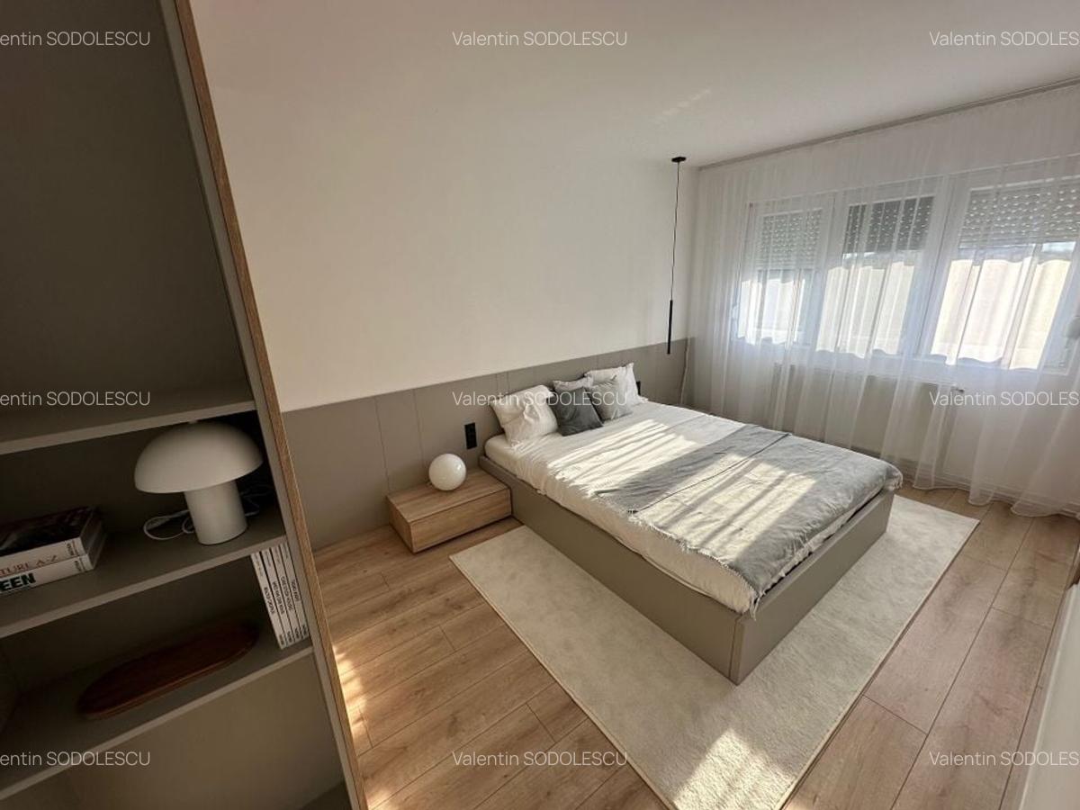 Apartament cu 3 camere semidecomandat în Circumvalațiunii - 13