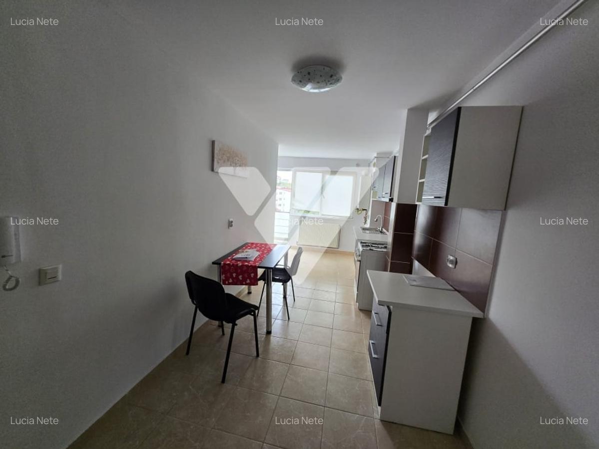 Apartament tip mansarda 3 camere de vanzare Zona Strand - 14