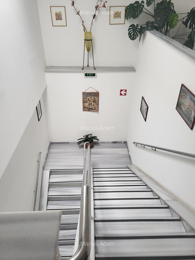 Imobil inchiriat - Investitie - 3000 mp utili - 18