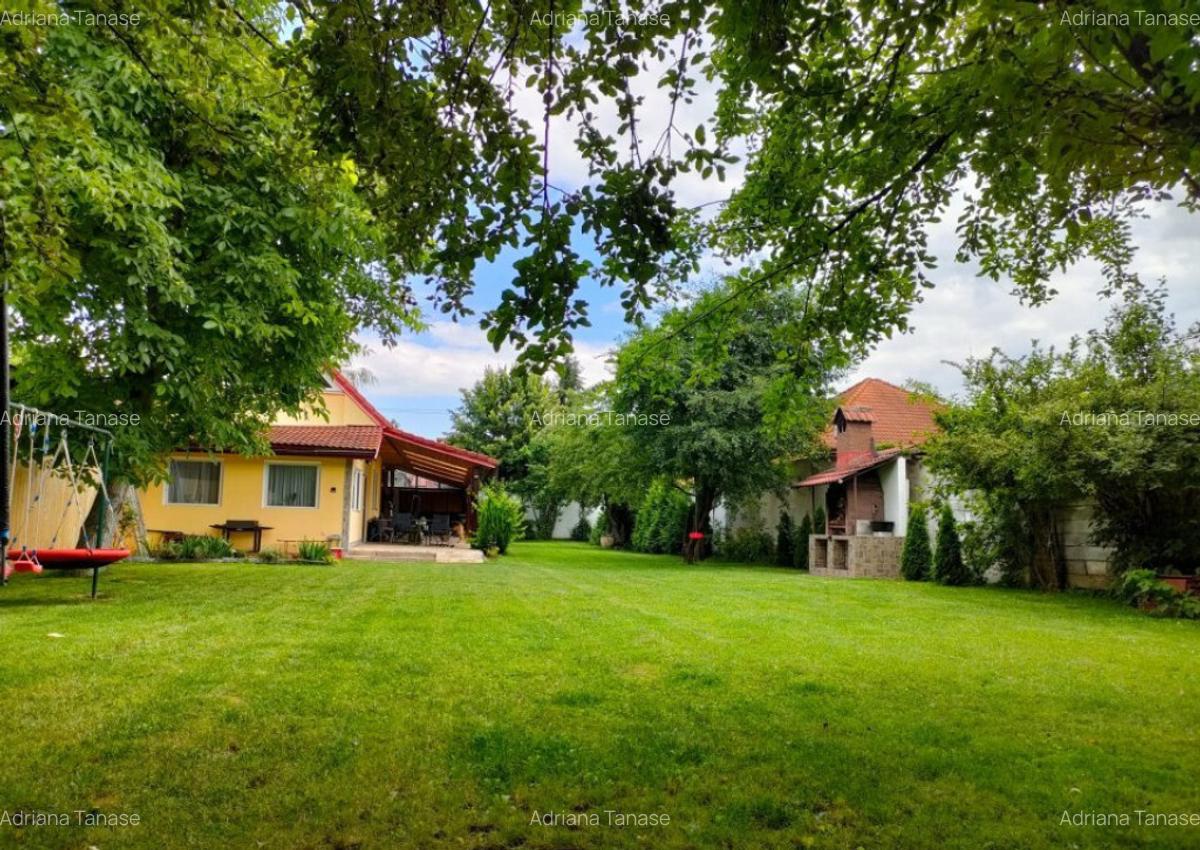 Casa cu 4 camere, terasa acoperita, curte de 700 mp, zona - 6