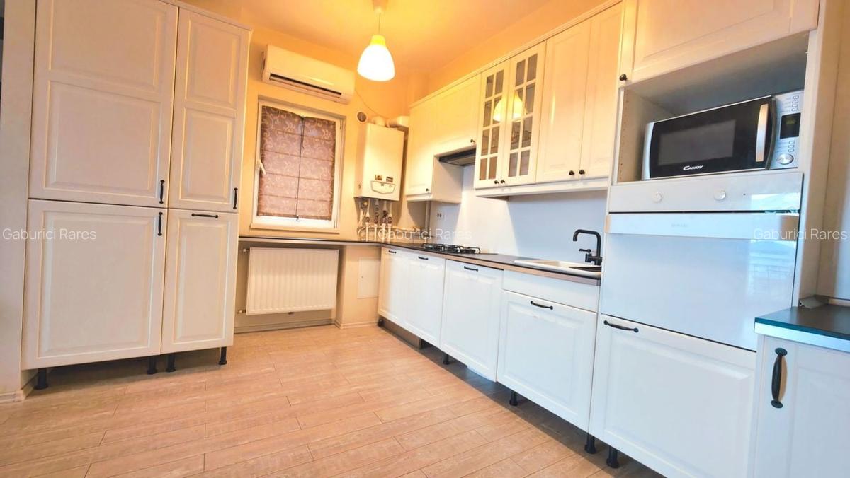 Apartament 3 Camere Spațios + Parcare Subterană + Boxă - Rezervelor 93 - 8