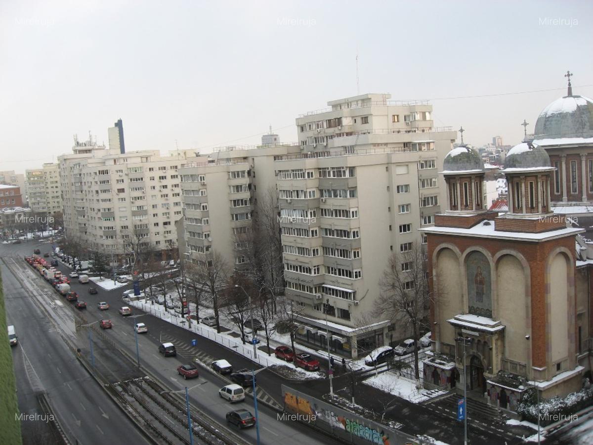 Apartament 2 camere Titulescu - 10
