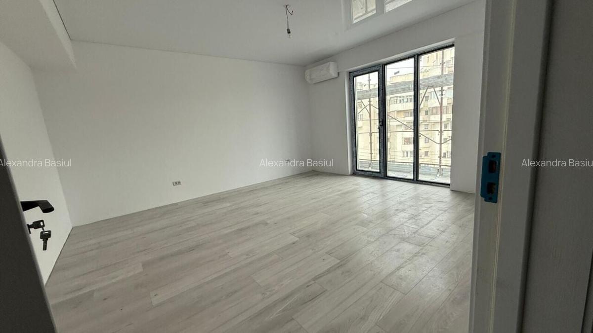 APARTAMENT DE VANZARE, LA ROND VECHI IN NICOLINA, 37 m2 - 1