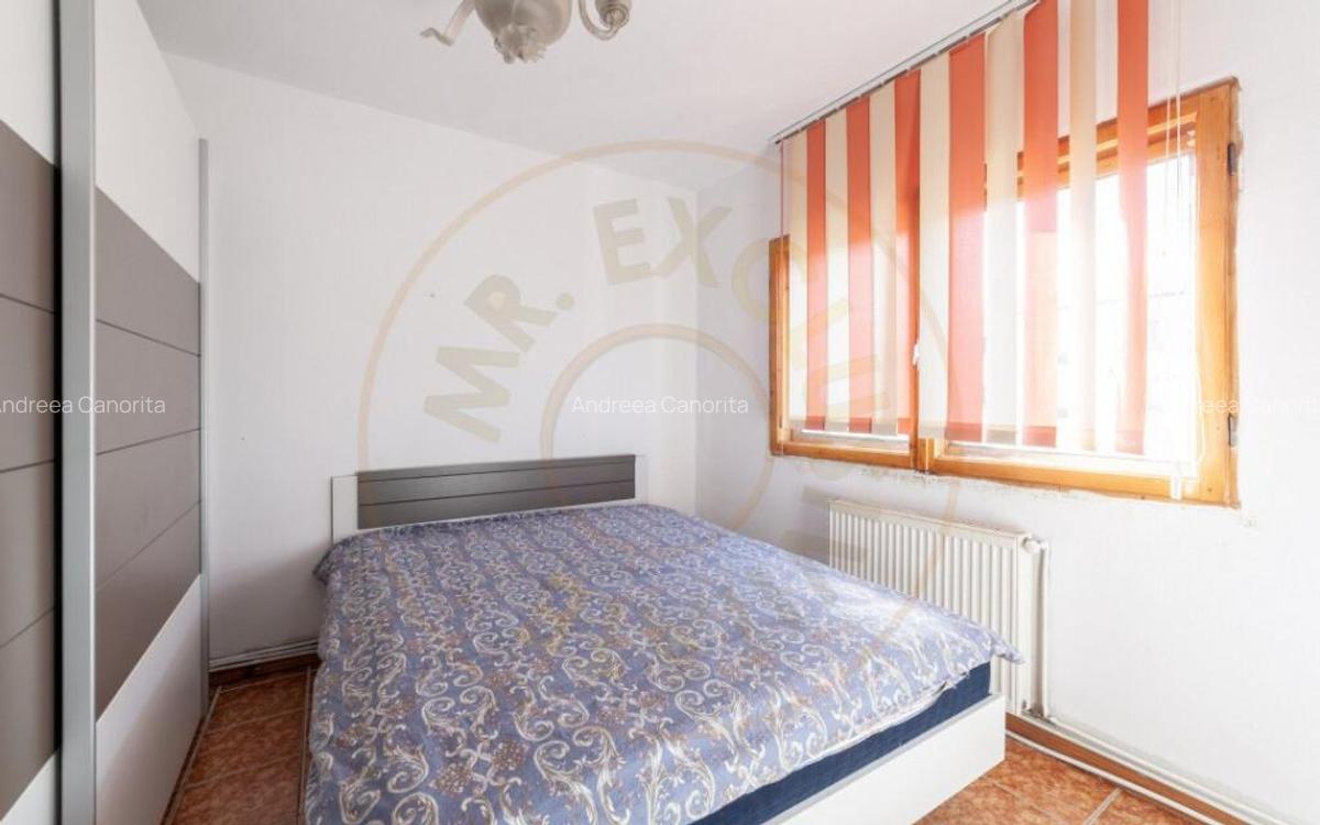 Apartament de 3 camere Campulung zona Visoi - 6