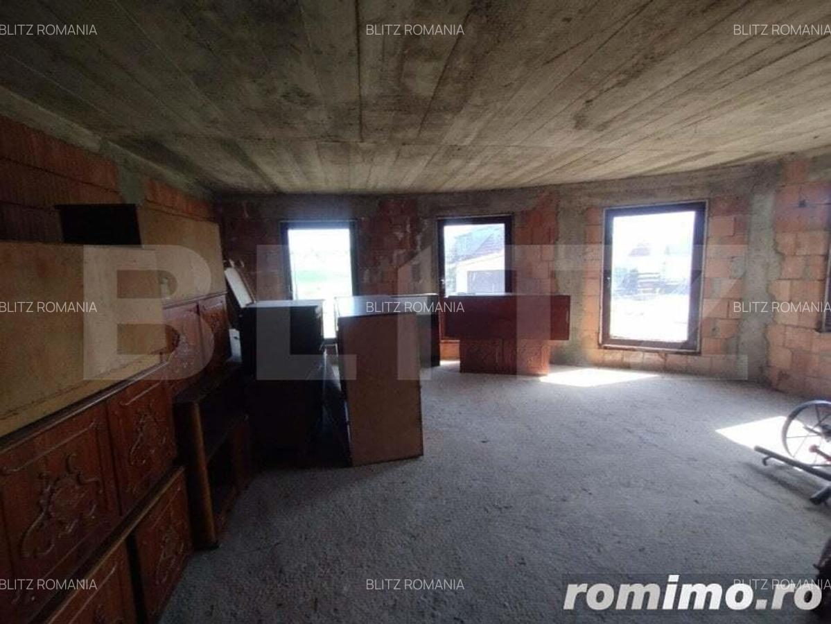 Casa la rosu,200mp,2 nivele,500 mp teren imprejmuit,zona Sigmir - 6