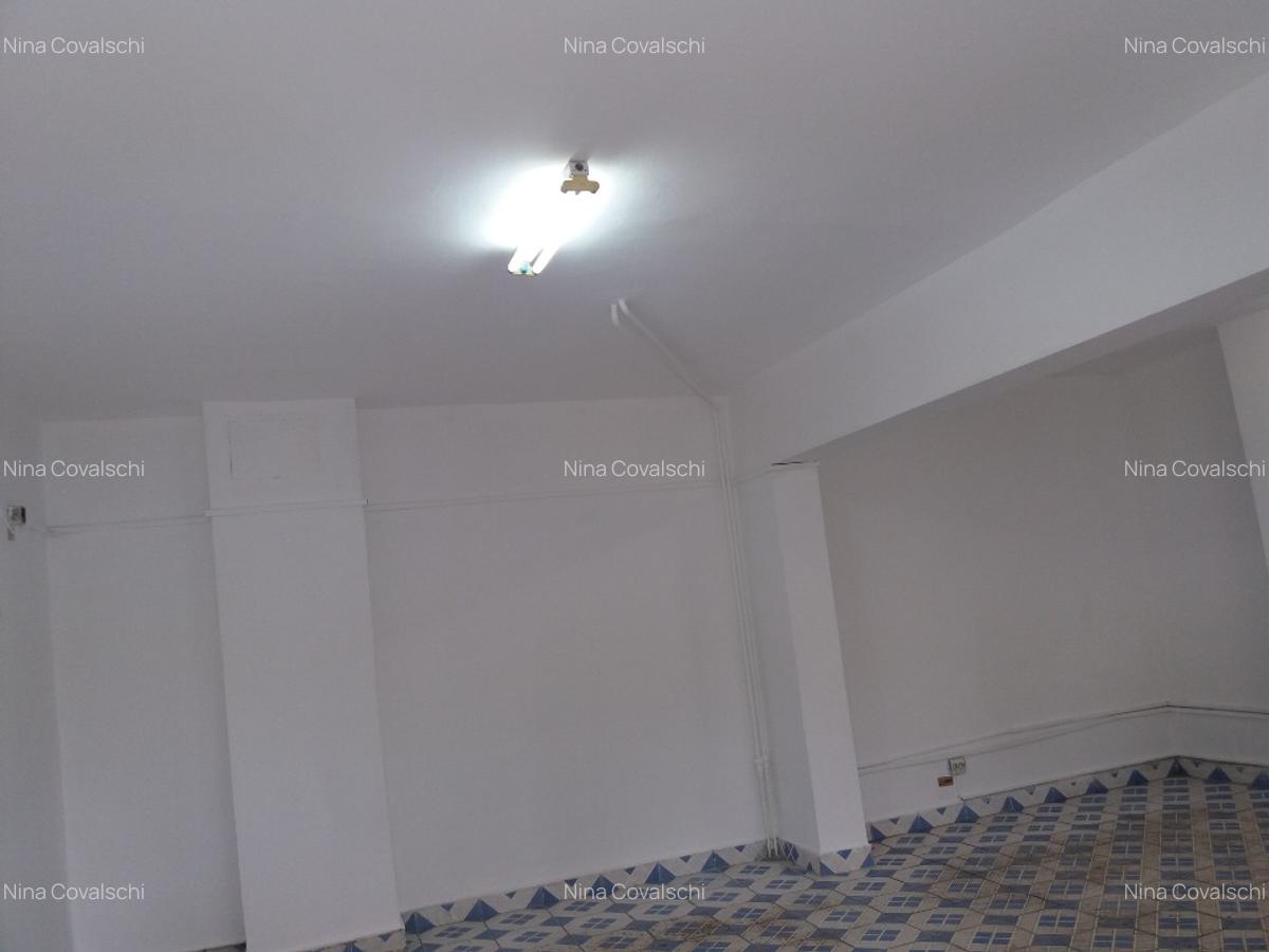 Vanzare spatiu pentru activitati economice in cartierul Vest Ploiesti - 3
