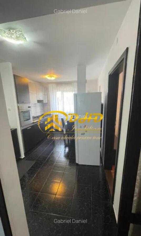 Inchiriez apartament cu 3 camere decomandat Podu Ro? - 10
