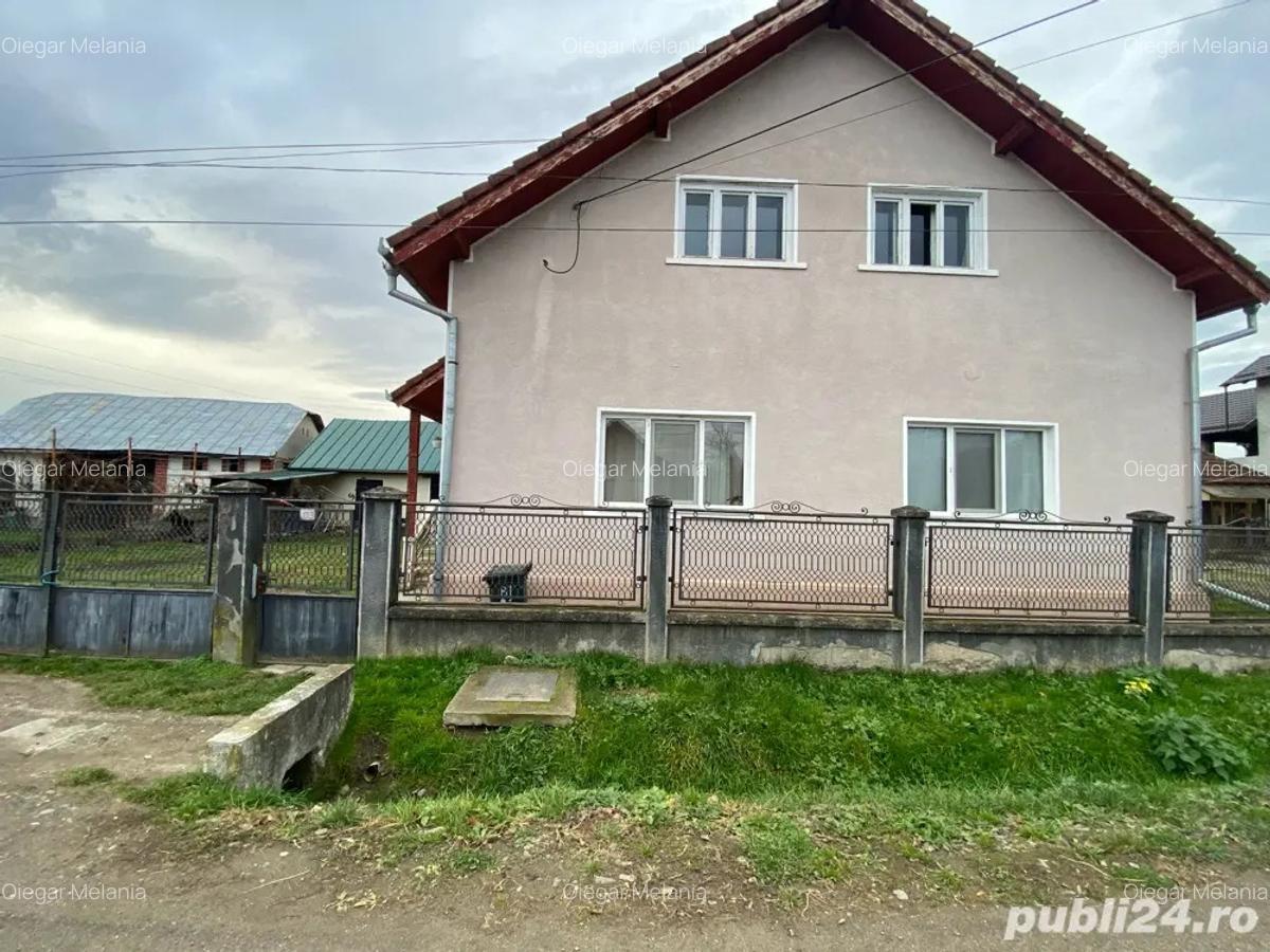 Vanzare casa cu teren generos ?i anexe gospodare?ti 40 ari - 1