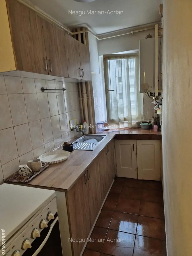 Inchiriez apartament 2 camere - 2