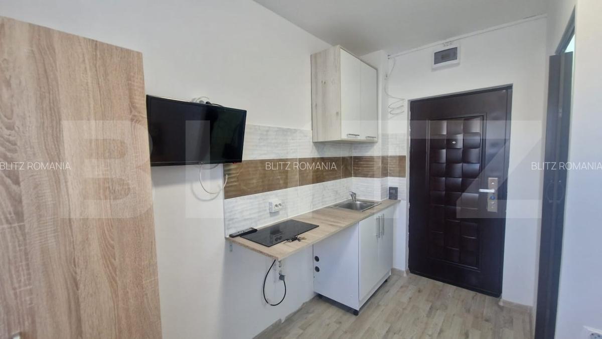 Camera de camin renovata complet cu baie - 3