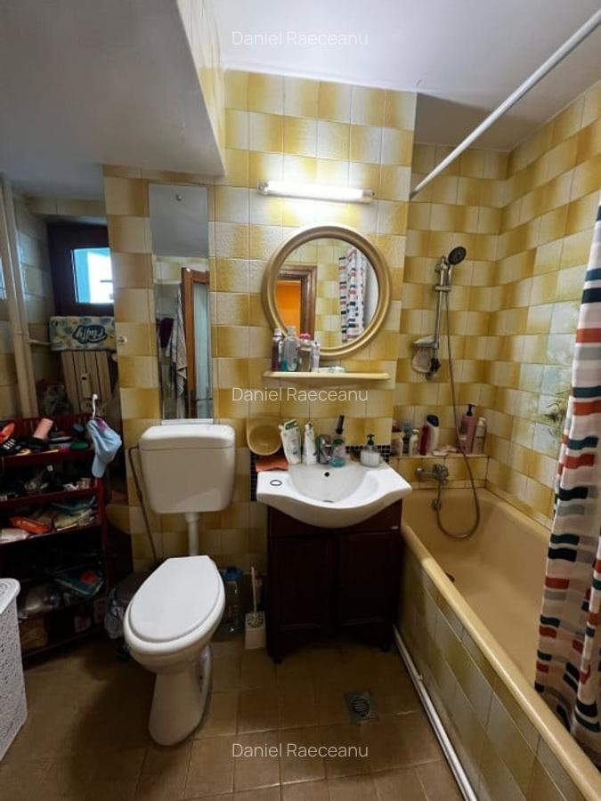 Apartament cu 5 camere decomandat în Casa de Cultură - 15