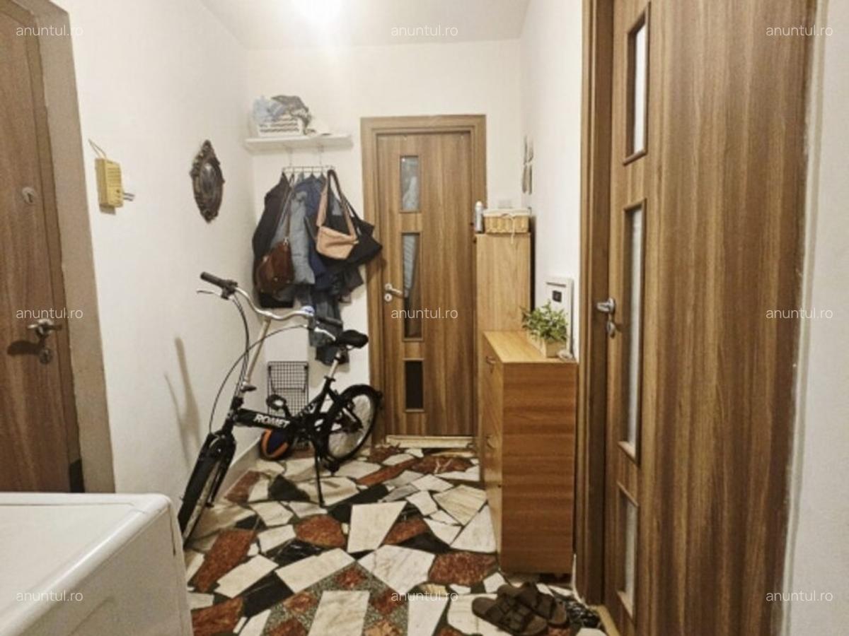 Drumul Taberei, Vis-a-Vis de Plazza - 6