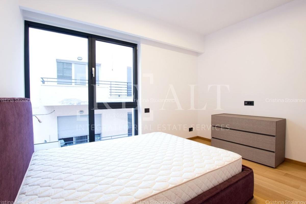 Apartament cu 4 camere semidecomandat, mobilat în Primăverii - 15