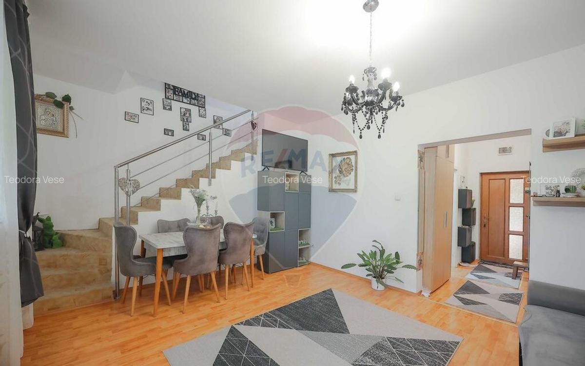 De vanzare casa cu 3 camere, Biharia, Cartierul Nou - 1