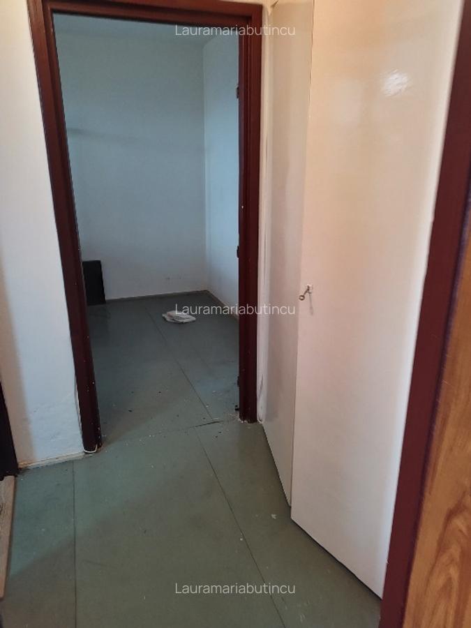 De vânzare ap.2 camere, semidecomandat, de renovat - 4