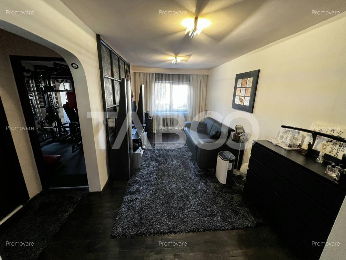 Apartament 3 camere si terasa inchisa de vanzare in Manastur - 1